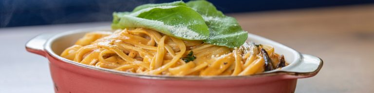 Healthy Pasta with Spicy Crab