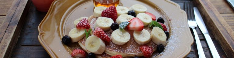 Banana Sour Cream Pancakes