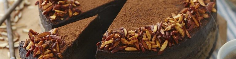 Molten Bananas Foster Cake