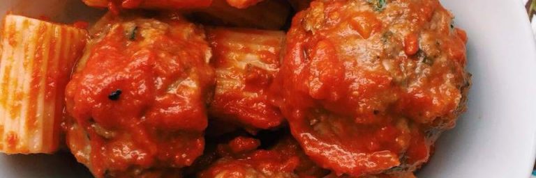 Pasta with Garlicky Meatballs and Tomato Sauce