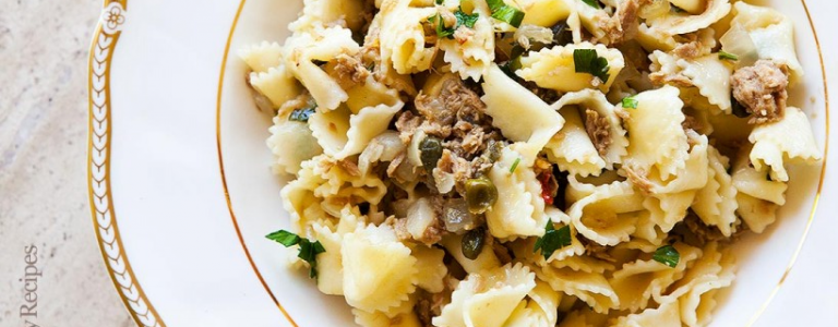 Pasta with Tuna and Capers in White Wine Sauce