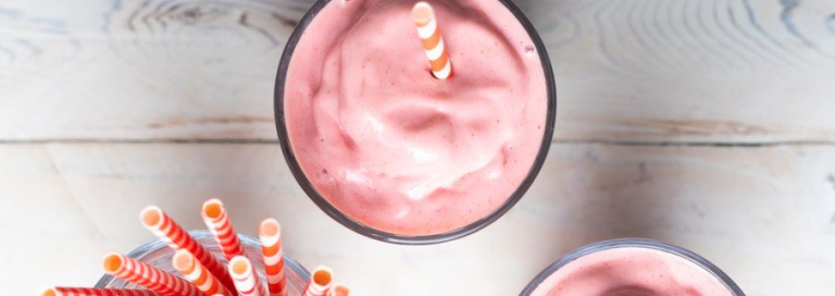 Simple Strawberry Smoothie Recipe