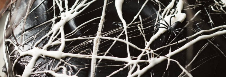 Chocolate Spider Web Cake
