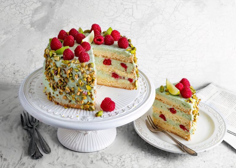 Pistachio cake