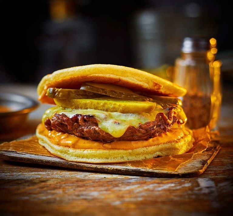 Smash burger pancakes