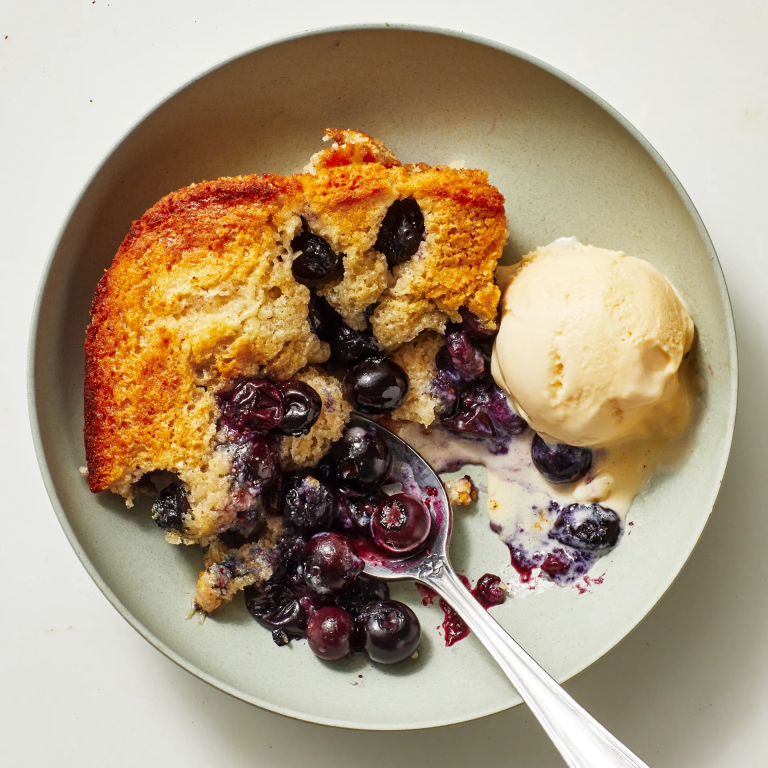 Easy Blueberry Cobbler