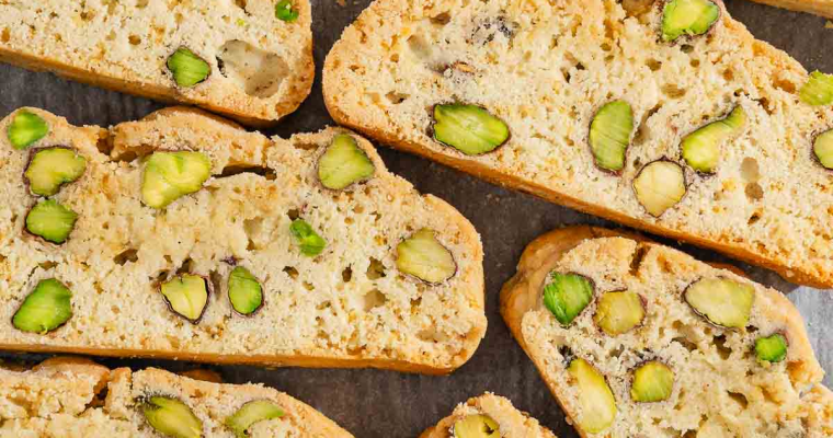 Biscotti With Pistachio