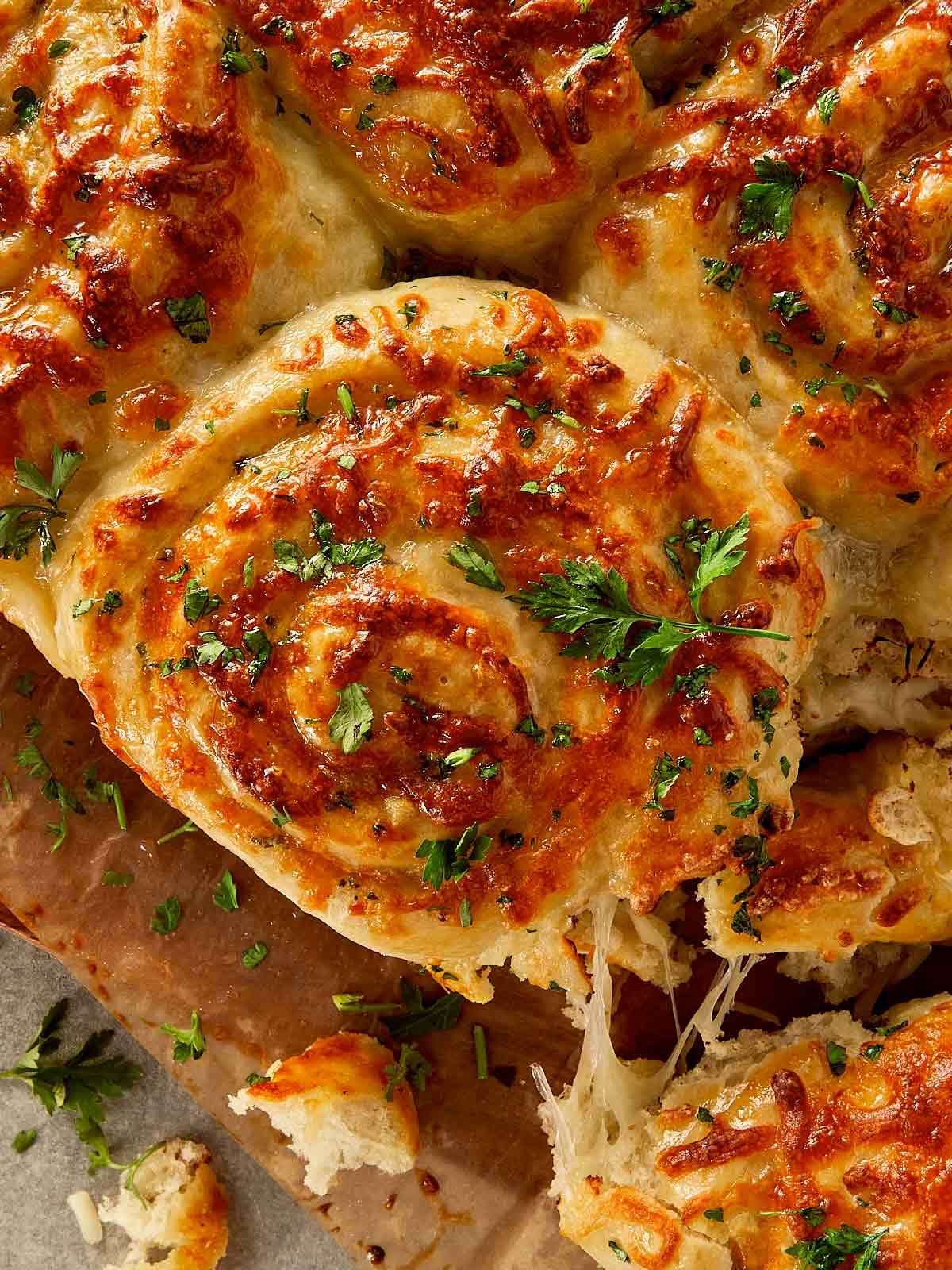 Cheesy Garlic Bread Rolls