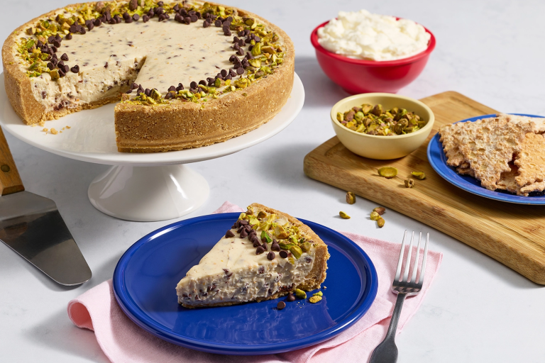Cannoli Cheesecake
